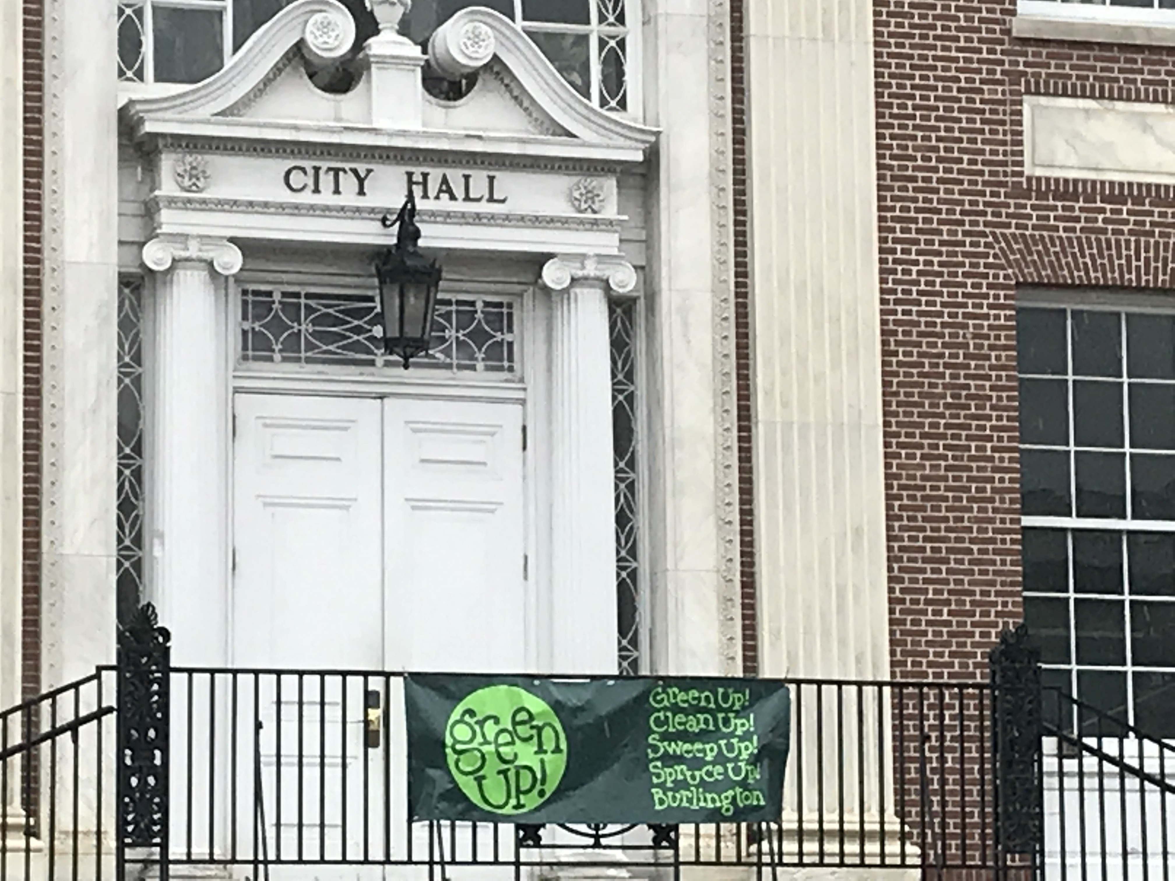 Photo of  Green Up Day at City Hall.